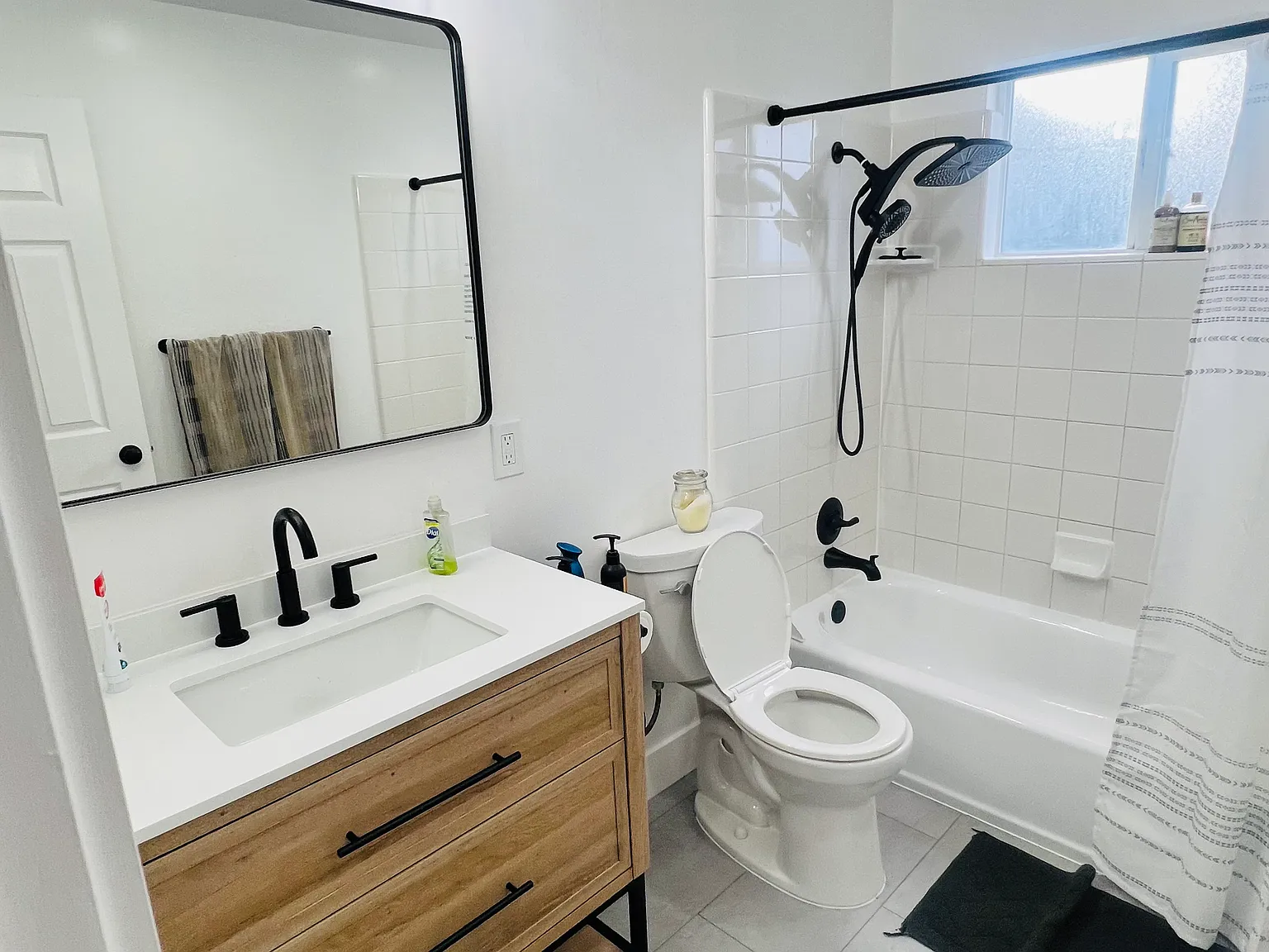 4 bed, 2180 sqft, $2,750 — Photo 1