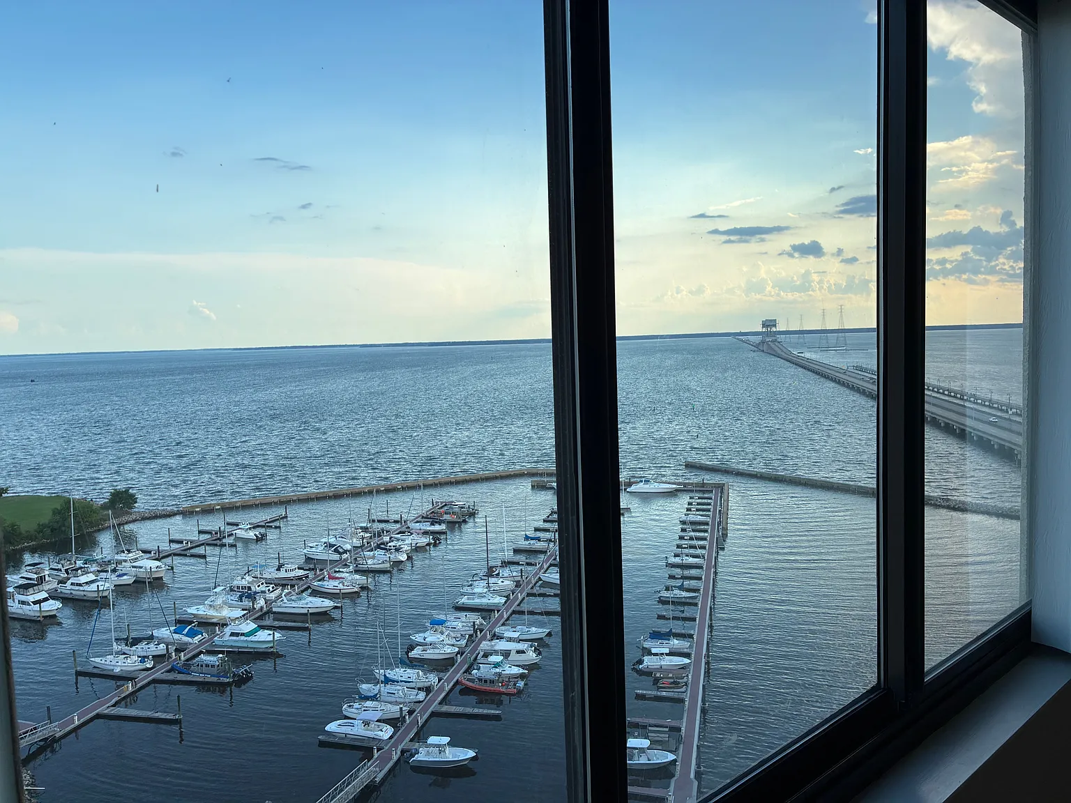 2 bed, 1400 sqft, $2,250 — Photo 1
