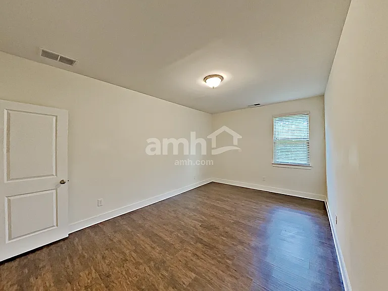 1084 Adams Haven Bnd — Photo 11