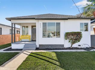 911 Hawaiian Ave, Wilmington, CA 90744