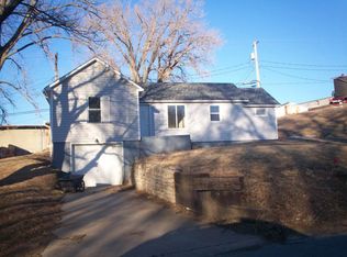 103 Eaton St, Dunlap, IA 51529
