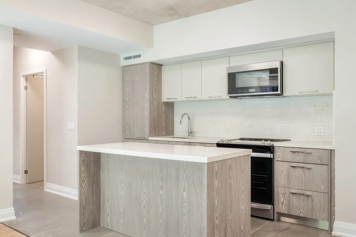 665 Queen St E - 513 — Photo 3