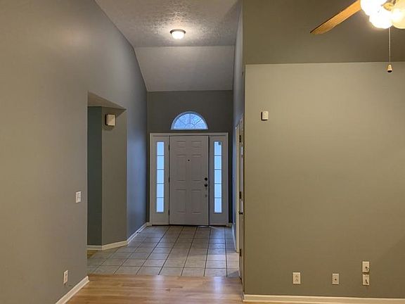 4th image of 3016 Harbor Lights Dr