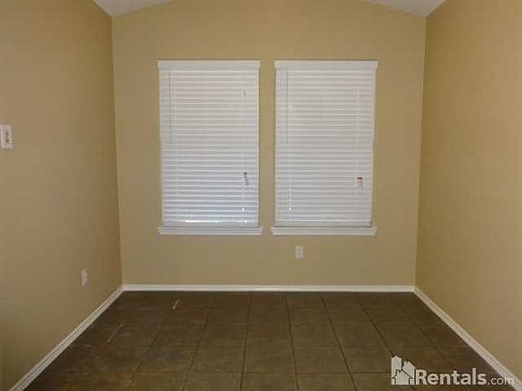 2nd image of 1823 Serenata Ln