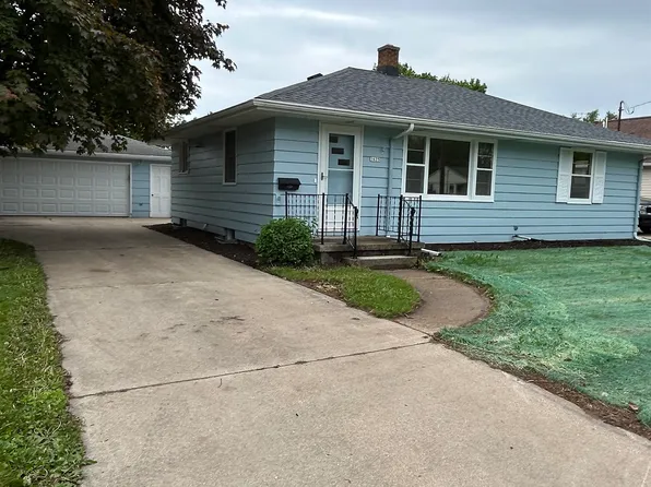 1625 Wisconsin St, Oshkosh, WI 54901