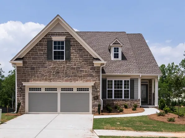 4012 Great Pine Dr, Gainesville, GA 30504