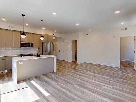 4th image of 1505-07 N Stillman St #2