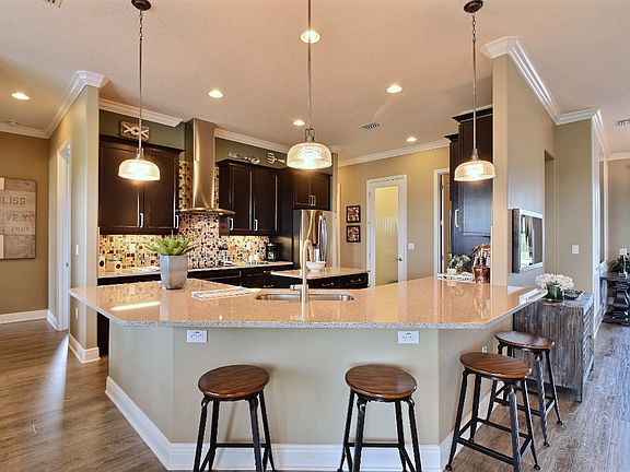 2nd image of 4760 Four Lakes Cir SW