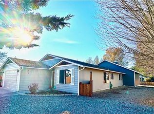 117 3rd Ave SW, Pacific, WA 98047