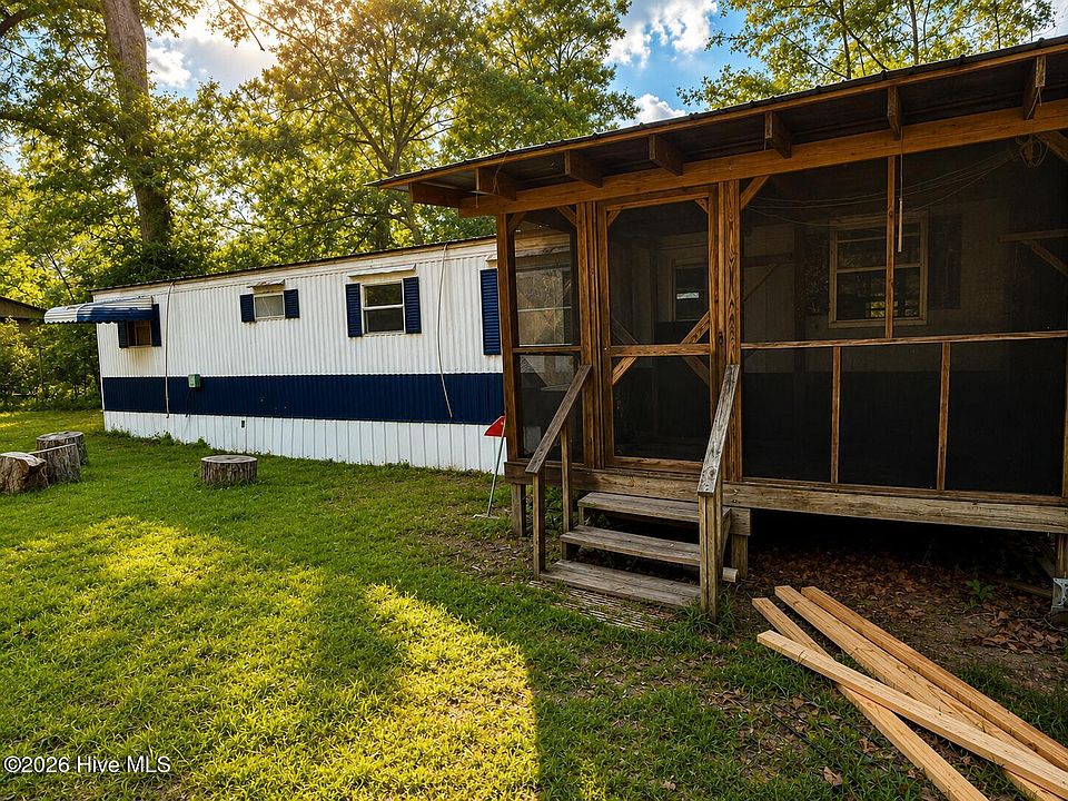 1st image of 210 Dakota Trail