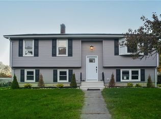 96 Ray Ave, Woonsocket, RI 02895