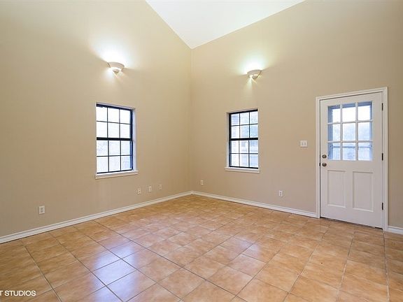 5th image of 1930 Wolsey Dr