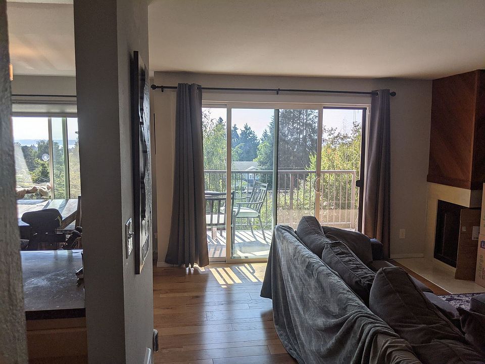 1st image of 11239 Greenwood Ave N APT 202