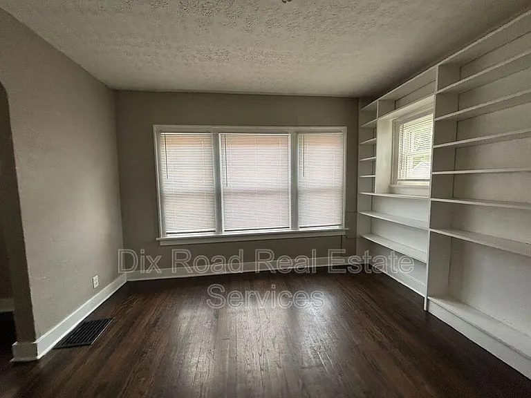 2312 Wyoming St — Photo 11