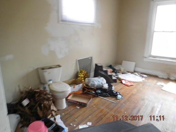 4th image of 1704 Cleveland Ave