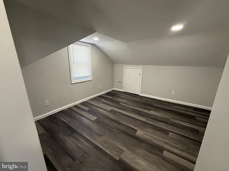 383 Johnson Ave — Photo 15