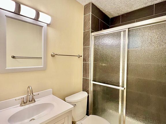 5th image of 630 Central Ave APT 109
