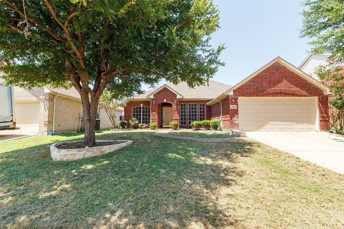 2720 Rolling Hills Ln, Grand Prairie, TX 75052 MLS 20376329 Zillow