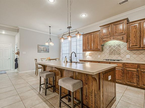 3rd image of 7507 Harvest Bend Ln