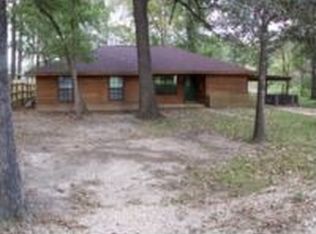 98 N Lakeside Dr, Huntsville, TX 77320
