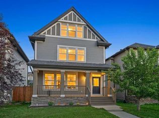 211 W Skyview Point Rd NE, Calgary, AB T3N 0K6