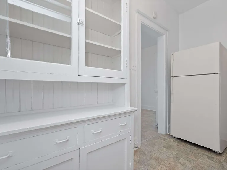 2570 Madison Rd_unit 16-3270 2570 Madison Rd_unit 16-3270