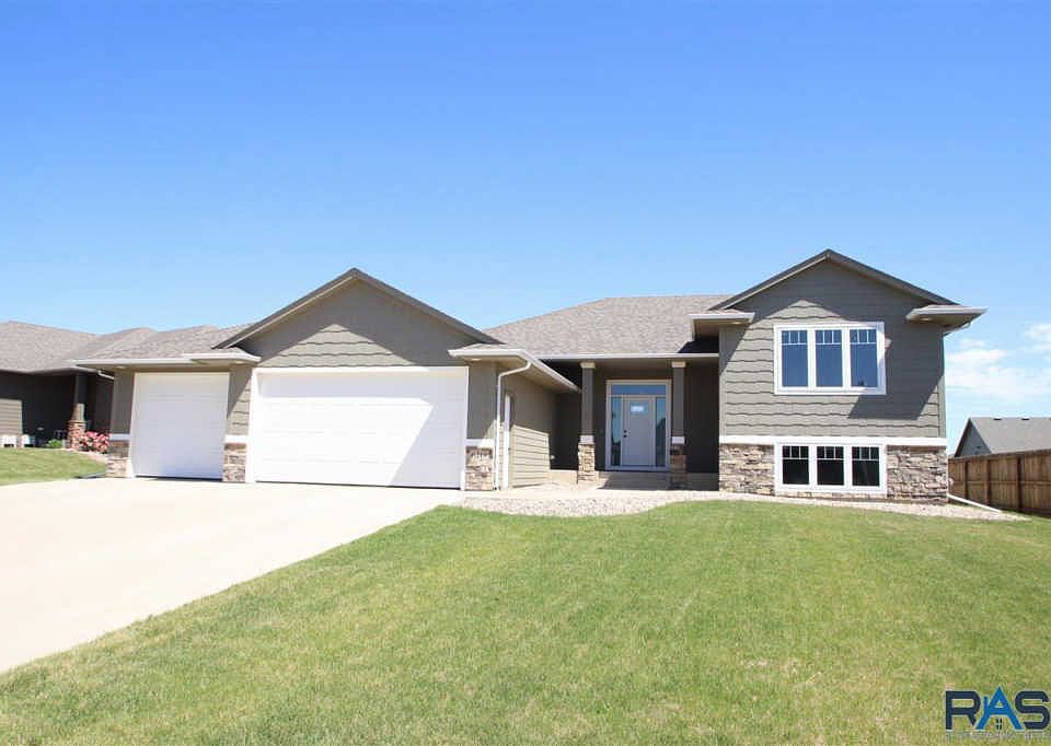 1st image of 6219 S Badlands Ct