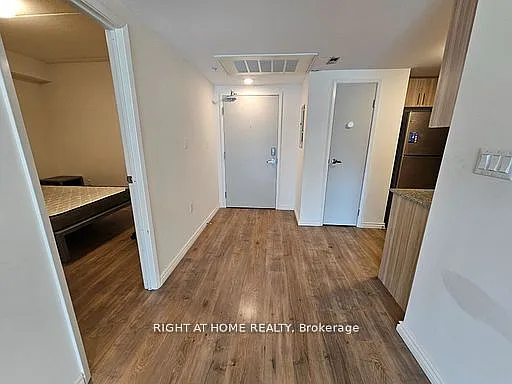 275B Larch St #107 — Photo 22