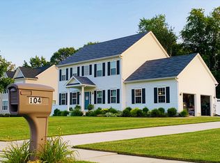 104 Summer Lea Dr, Sicklerville, NJ 08081