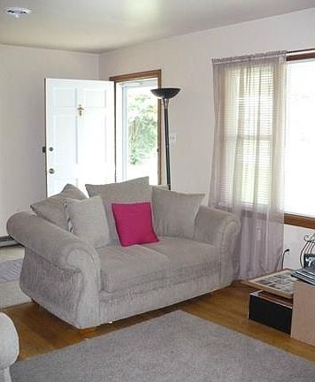 5th image of 3100 Cowper Ct