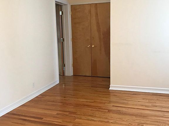 2nd image of 2190 Ocean Ave #4F