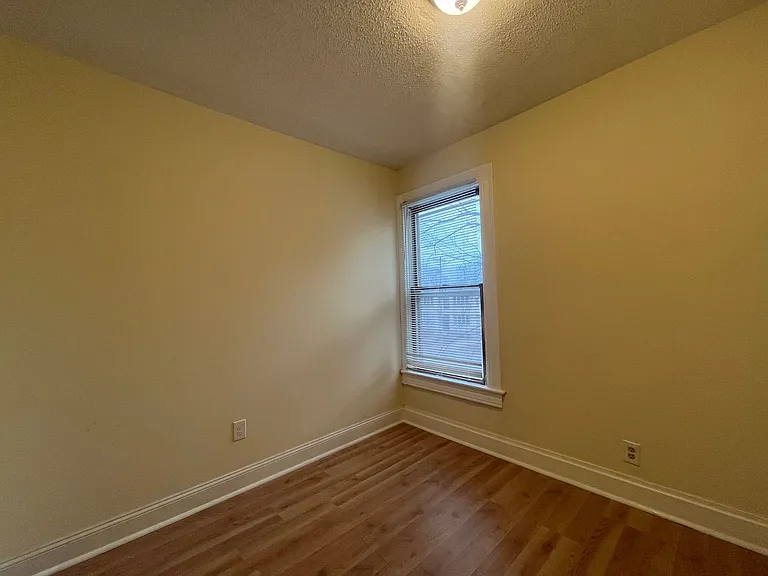 595 Park Street — Photo 12
