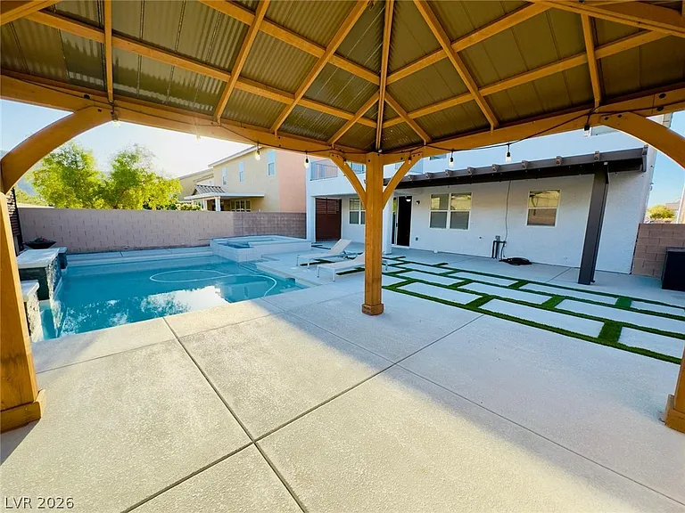 9601 Rolling Thunder Ave — Photo 34