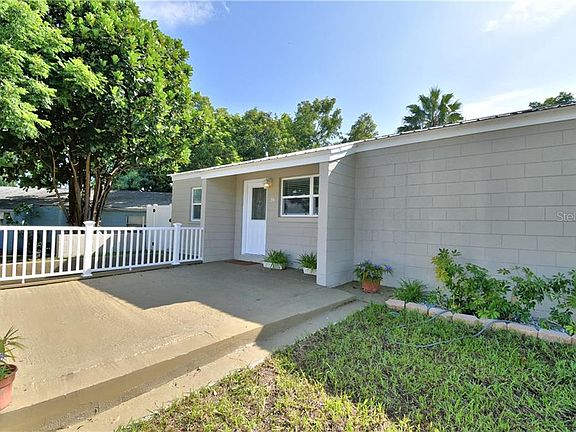 4th image of 74 Garrison Ln