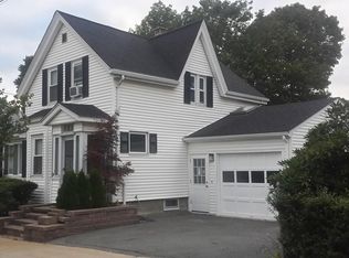 11 Ashcroft Rd, Melrose, MA 02176