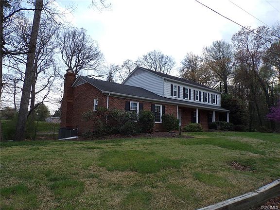 3rd image of 3801 Monza Dr