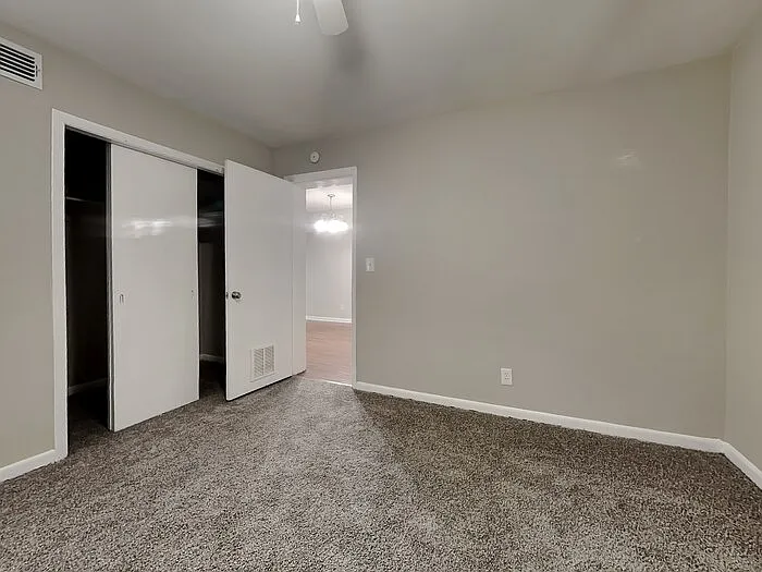 6238 Round Oak Ln — Photo 9
