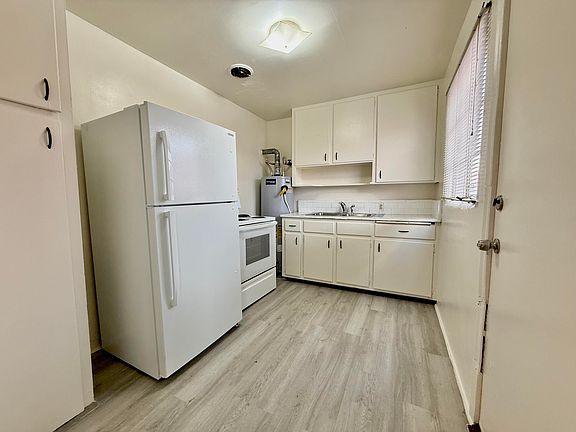 5th image of 240 San Pablo St NE