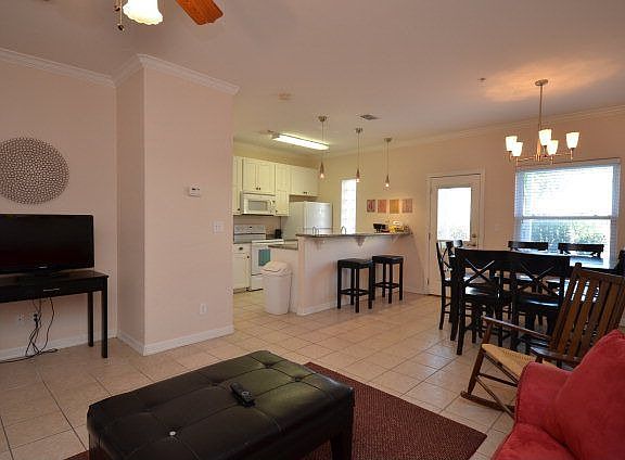 3rd image of 104 E Polaris Dr #3