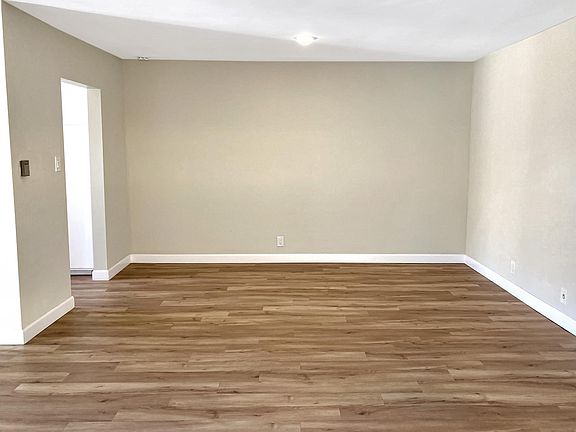 5th image of 421 N Monterey St #1B-1Ba-650Sqft
