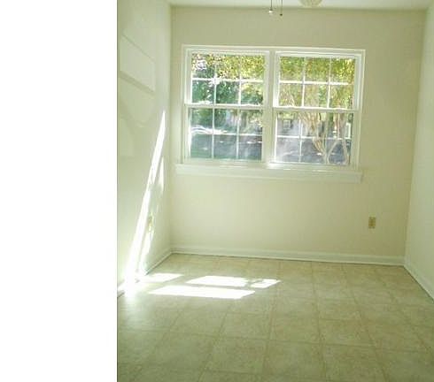 5th image of 1628 Heritage Hill Dr