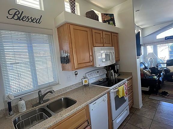 3rd image of 17200 W Bell Rd Lot 1381