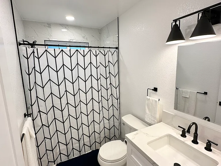 3234 Roberta Ln #2 — Photo 9