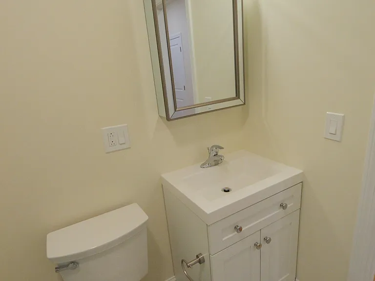 35 Brookline St #19 — Photo 8
