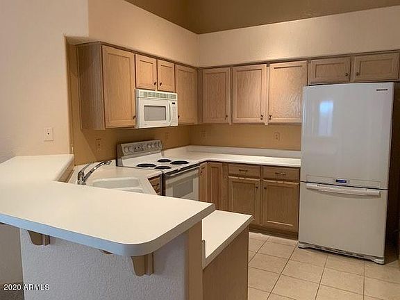 4th image of 20614 N 103rd Dr