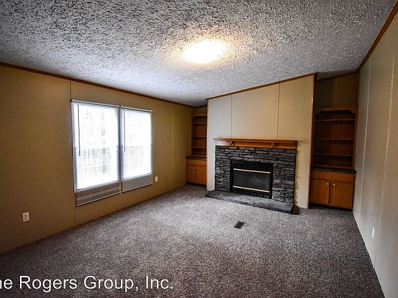 4th image of 4064 Brookstone Dr