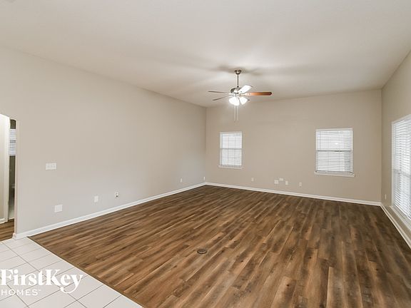 3rd image of 2873 Everholly Ln