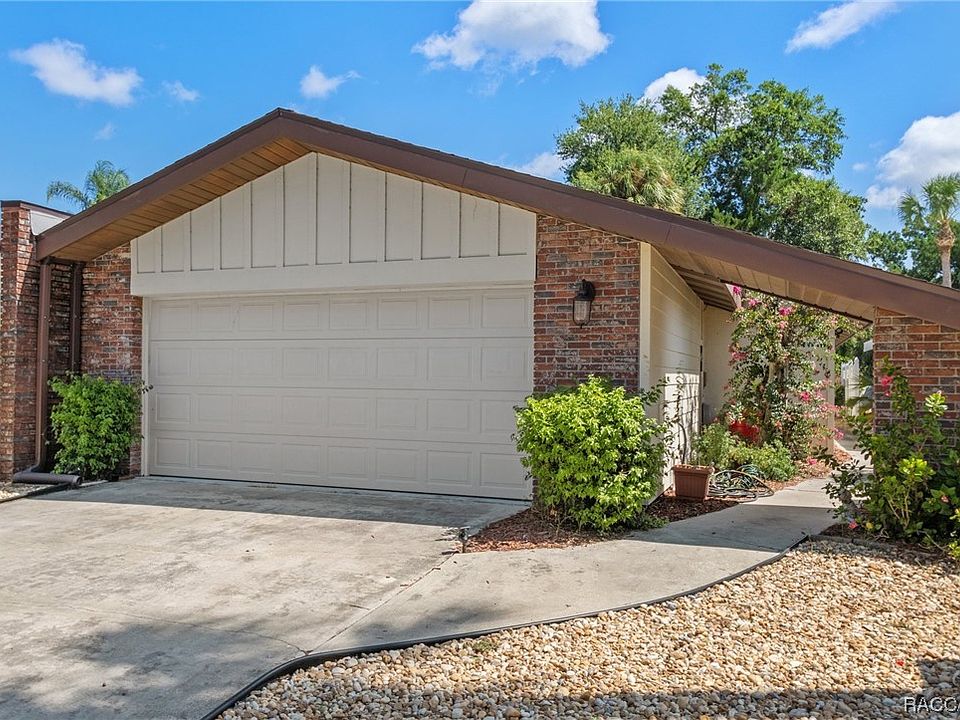 1st image of 11489 W Riverhaven Dr
