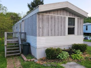 175 Charcoal St, Bluefield, WV 24701