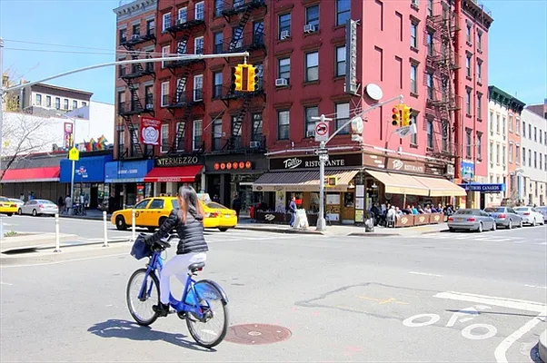 Sold by Citi Habitats | media 9